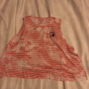 Tucan crop top